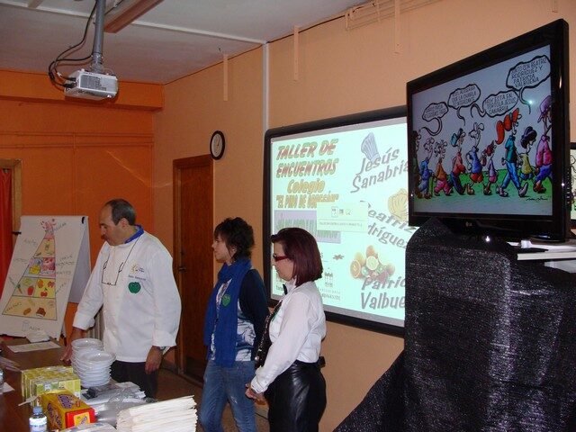 Un taller con Mucho Gusto en el colegio El Pino de Obregón