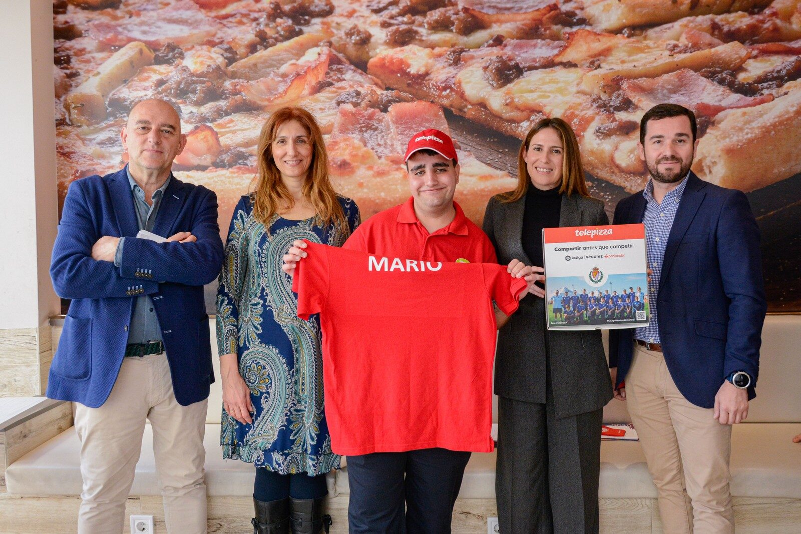 Grupo Telepizza incorpora a un jugador de LaLiga Genuine Santander en su tienda Telepizza Valladolid