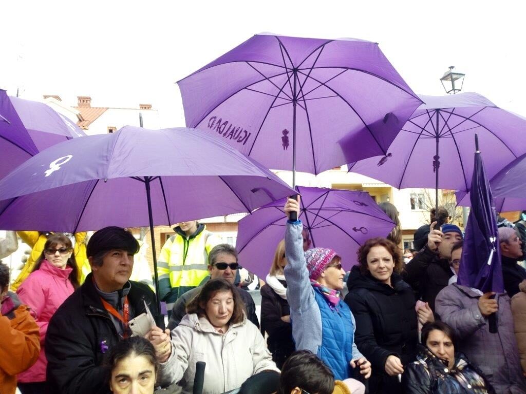 CELEBRANDO EL DIA DE LA MUJER EN LAGUNA