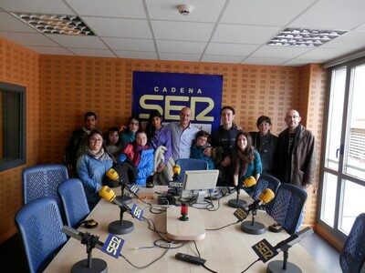Visita de los alumnos del colegio «El Pino de Obregón» a la Cadena Ser