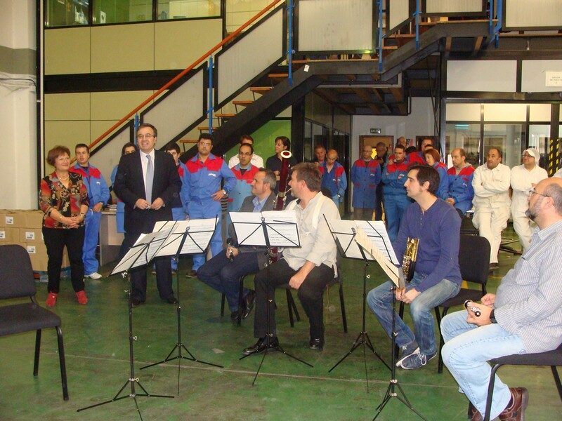 El quinteto de viento II de la OSCYL actúa por sorpresa en Lince Talleres